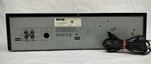 Teac : W-310c " Stereo Double Cassette Deck