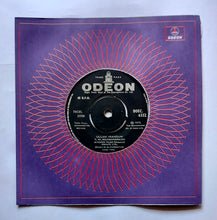 Sivakamiyin Selvan ( EP, 45 RPM, BOEC. 6332 ) Music : M. S. Viswanathan " Side A : Iniyavale, Side B : Ullam Irandum "
