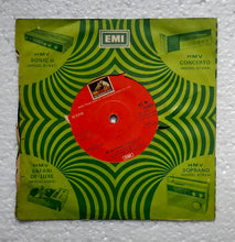 Poola Mala( EP,45 RPM, N. 33001 ) Music : Ghantasala           " Side A, Gunnamavi Komma , Side B, Ee Poola Mala "