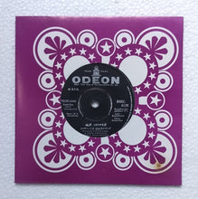 Aathi Parasakthi ( BOEC. 6138, EP, 45 RPM ) Side A : Vandaar Kuzhar Kanni, Side B : Aayi Magamayi. " Music : K. V. Mahadevan "