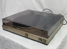Marantz : Automatic Turntable TT 240