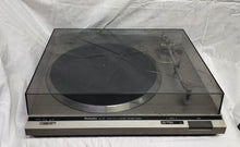 Technics SL-D 21 " Direct Automatic Turntable System 2 Speed "