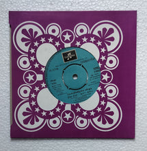 Vellikkizhamai Viratham ( SEDE. 11032, EP, 45 RPM )        Side A : 1, Deviyin Thirumugam  2, Ethaiyo Ninaithathu, Side B : 1, Jilu Jilu, 2, Aasai Anbu,              " Music : Shankar - Ganesh "