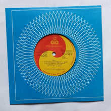 Manmatha Ennai Thedivaa            ( Super 7, 33/ RPM ) " Music : Samasthanam " Side A : 1, Muthangal Thittikkum , Side B : 1, Malarithu Malaruthu , 2, Thenaga Unnai .