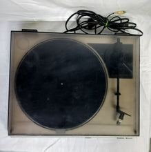 Marantz : Automatic Turntable TT 240