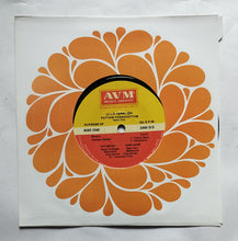 Pattam Parakkattum (Supreme EP 33/ RPM ) " Music : Shankar - Ganesh " Side A, 1, Naam Ondraga , 2, Rani Vani , Side B, 1, Ellorum Mannargale .