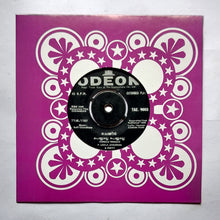 Chemmeen ( EP, 45 RPM ) Malayalam Film " Music  : Salli Chowdhury " Side 1, Pennalle Pennalle , Side 2, Kadalinakkara .