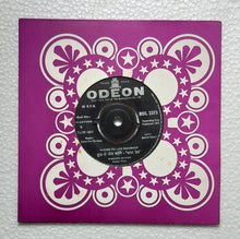 Amar Prem ( BOE. 2373, EP, 45 RPM ) Side 1, Kuchh To Log Kahenge, Side 2, Chingari Koi Bhadke. "Music : R. D. Burman"