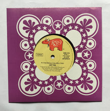 Andy Gibb " EP, 45 RPM "            Side A : An Everlasting Love             ( Barry Gibb ) Side B : Flowing Rivers ( Andy Gibb )