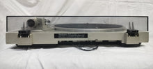 Technics Quartz Direct Driver Automatic Turntable System SL-Q210