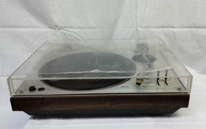 Akai " Turntable " AP - 003            Belt - Drive