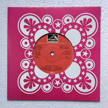 Kalangarai Vilakkam ( 7EPE 30052, EP, 45 RPM ) Side A : 1, Pallavan Pallavi, 2, Yenna Uravo, Side B : 1, Ponnezhil PooThathu, " Music : M. S. Viswanathan "