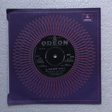 Ninaithathai Mudippavan ( BOE. 5044, EP, 45 RPM ) Poo Mazhai Thoovi - Part 1 & 2.            " Music : M. S. Viswanathan "