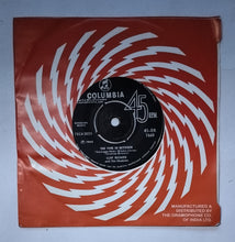 Cliff Richard and The Shadows ( EP, 45 RPM, DB 7660 )               1, Look Before You Love ,              2, The Time In Between .