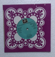 Pachai Vilakku ( SEDE 11375, EP, 45 RPM ) Side A : 1, Kelvi Piranthathu, Side B : 1, Kuththuvilakkeriya, 2, Oli Mayamana, " Music : Viswanathan Ramamoorthy "