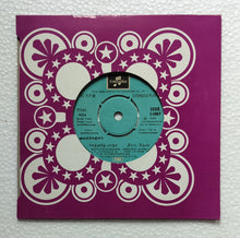 Vairanenjam ( SEDE. 11087, EP, 45 RPM ) Side A : 1, Santhamizh Paadum, 2, Neeraada Neram, Side B : 1, En Piriyathukkuriyavale, 2, Kaarthigai, " Music : M. S. Viswanathan "