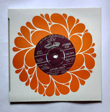 Aayirathil Oruvan ( EP, 45 RPM, TAEC 3079 ) Music : Viswanathan & Ramamoorthy    " Side A, 1 : Naabamo, 2 : Aadamal, Side B, 1 : Paruvam Enathu, 2 : Unnai Nan "