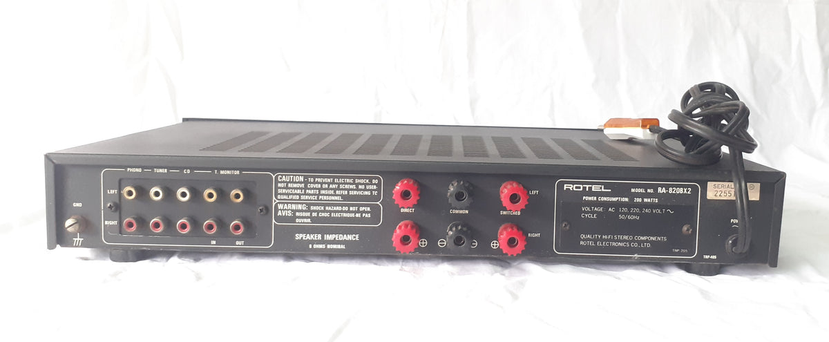 Rotel : Integrated Stereo Amplifier
