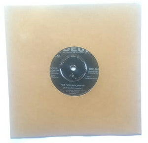 Manushya Bandangal " Malayalam " ( EP ,45 RPM ) Songs : Masam Poorani Masam , Azhu Sundara Kanyakamar .