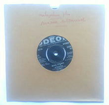 Anadha Silpangal " Malayalam " ( EP , 45 RPM ) Theertha Yathra , Paadhi Vidarnna , Kathatha Kaarthiga , Sandhya Ragam .