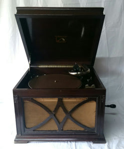 His Master's Voice - Gramophone " Modal - 130 "